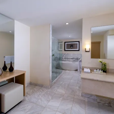 InterContinental Hotels MIAMI by IHG