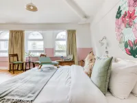 MALACUNA Manchester Hotels in Manchester