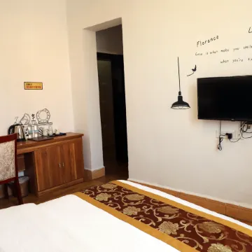 Pingbian Jinpeng Leisure Hotel