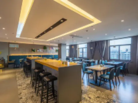 如家華驛精選酒店（阜陽阜南縣亞坤時代廣場店） 阜南酒店