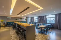 Motel 168 (Fuyang Funan Dicheng North Road)