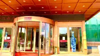 銀鵬大飯店(威海高鐵北站海水浴場店) 裏口山風景名勝區附近的飯店