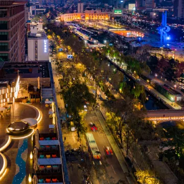 Atour S Hotel Jinan Baotu Spring Отели рядом с достопримечательностью «Озеро Пяти драконов»