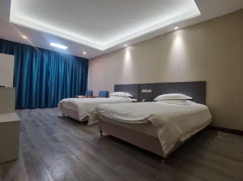 Liya Business Hotel