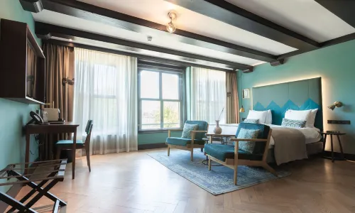 The Hendrick's Hotel