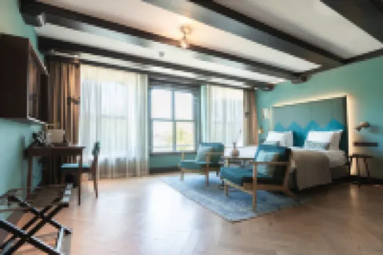 ذا هندريكس هوتل Hotels near الحي الصيني