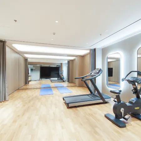 JI Hotel (Chifeng Station East Square)
