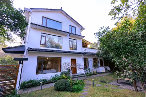 Hangzhou Xihu Banleng · Loushi Leisure Vacation Homestay