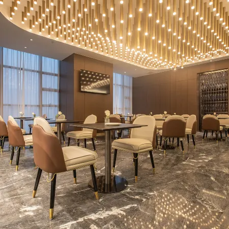Mandoran Plus Intelligent Hotel (Jiangmen Hexing Square Branch)