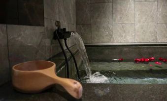 Floral Hotel·Nanjing Several Carbonated Hot Spring Hotel