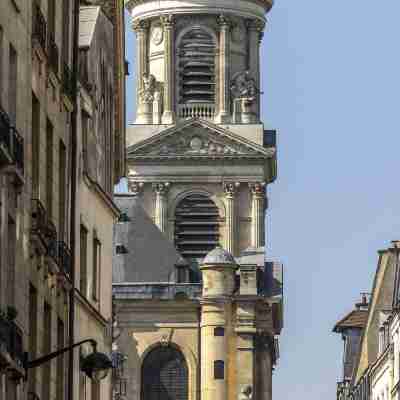 Hôtel Louis II - Paris Hotel Exterior
