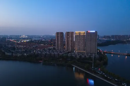 Wuhan Bin'ansi Hotel (Hubei Economic College, Hidden Dragon Island) Отели рядом с достопримечательностью «Wuhan Vocational College of Software and Engineering»