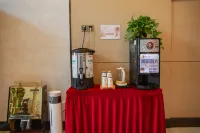 Super 8 Hotel