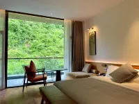Holiday Inn  Rongshui  Laojun Dong - balcony