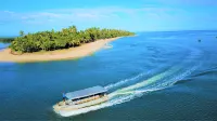 Likuri Island Resort Fiji Hotel a 