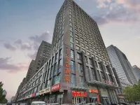 7 Days Premium Hotel (Shijiazhuang East Railway Station Shenghe Square Branch) Hotels in Tianshan Sea World