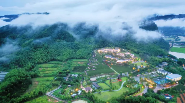 ANATOLE BY LANDISON LONGYOU GUANGHE LONGSHAN SPORTS HOTEL