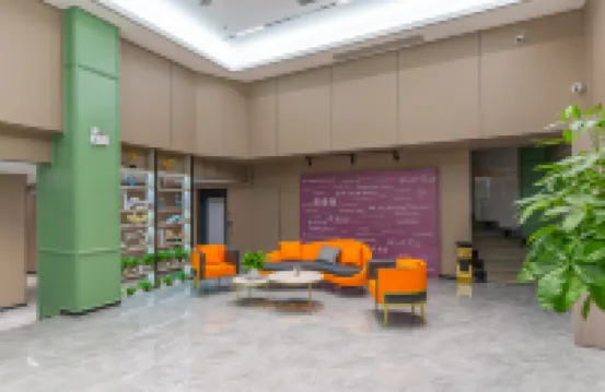 港天酒店（吳川解放中路港豐廣場店） 吳川酒店