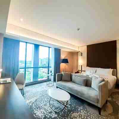 The Excelsior Hotel Las Piñas Rooms