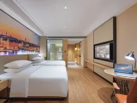 Vienna International Hotel (Quanzhou Sports Center) - parking