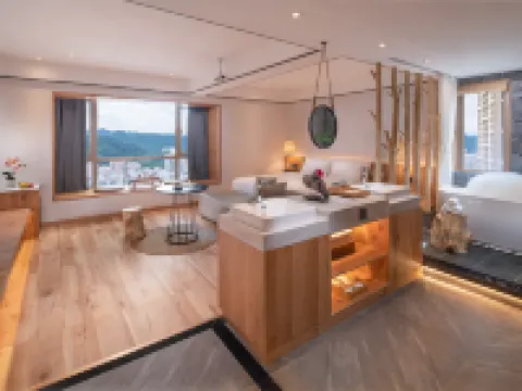 Syria·Mangju Village Hotel (Guiyang White House Art Centre, Songhua Road Metro Station) Hotels in Guiyang