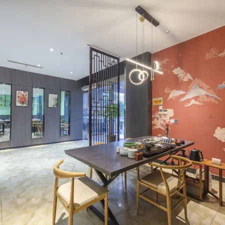 Shoulvrujia Ease Hotel (Ningbo South CBD Mingzhou Hospital) Отели рядом с достопримечательностью «Музей Нинбо»