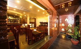 Capital Boutique Hotel