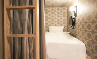 Anho Chew Hotel