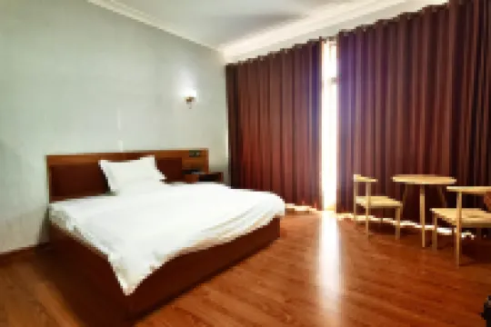 Huazhou Jintai Homestay