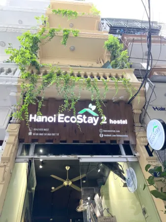 Hanoi EcoStay 2 Hostel Отели рядом с достопримечательностью «Thang Long Water Puppet Theatre»