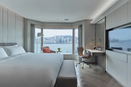 New World Millennium Hong Kong Hotel