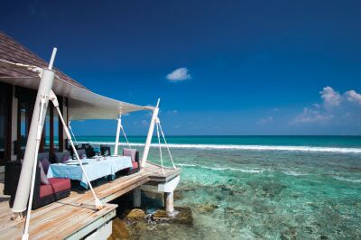 レストラン アトモスフィア カニフシ モルディブの写真