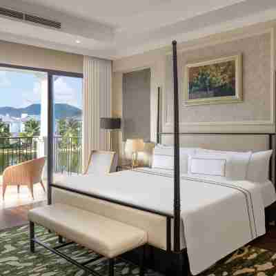 Melia Vinpearl Cam Ranh Beach Resort Rooms