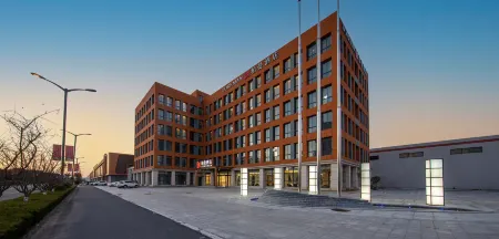 Borrman Hotel (Nantong Hai'an Development Zone Logistics Park Branch)