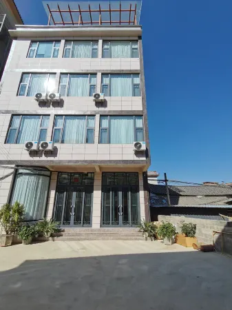 Spruce Theme Hotel Yongsheng