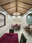 Shuimo Ancient Town Yueyin Shanshui B&B