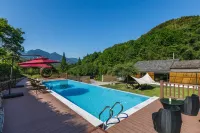 Nvue Resorts Anji - Infinity Pools