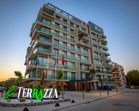 La Terrazza Hotel 法馬古斯塔酒店