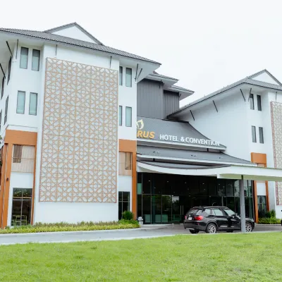 RUS Hotel & Convention Hotels near Ayothaya Floating Market