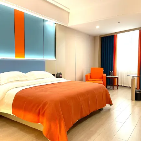 Tuman Biancheng Hotel (Jishou Heshengtang Shopping Mall)