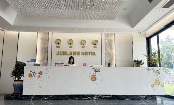 Yulang Tourism Business Hotel (Heyuan Gaopugang Branch)
