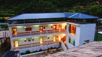 Nuoyangcang Homestay