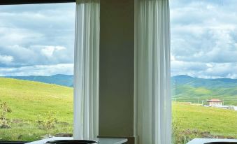 Yala Shengquan Resort Hotel