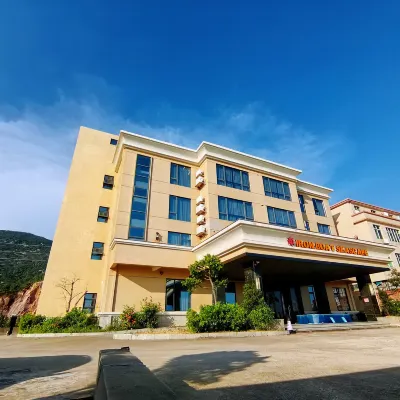 Taishan Iron Boat Seaview Hotel Hotels near Qintou Bay Bathing Beach