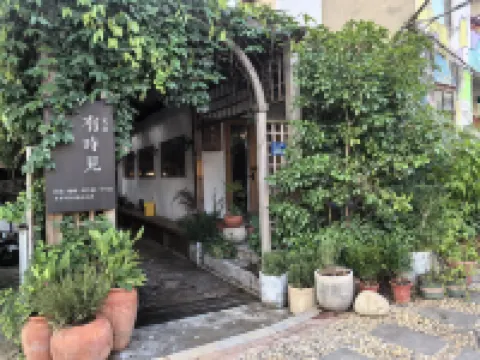 Donghu Youshijian Vacation Apartment (Donghu Scenic Area) Hotels near East Lake Scenic Area