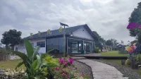 Star Island Homestay Hotels in Xiajiang