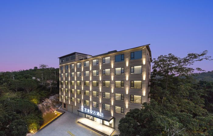 Elong AnYun Hotel (Nanning South High-Speed Railway Station Chongzuo Branch)
