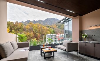 Lao Junshan H · Terrace Hotel (Zhongling Cableway Branch)