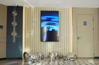 OKDAY Hotel Shaya People's Square, Aksu Hotels in Xayar