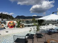 Yidou Hotel (Mufu Branch, Zhongyi Market, Old Town, Lijiang)